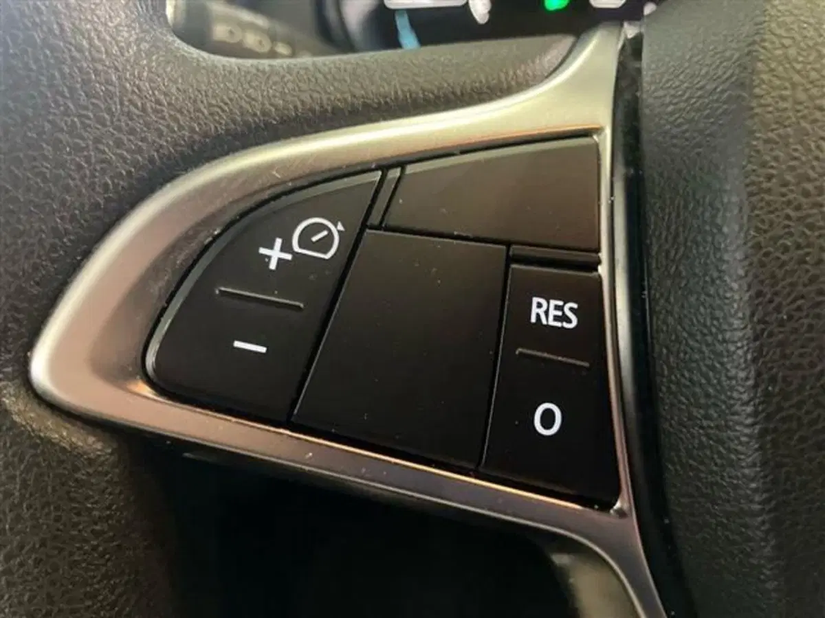 Dacia Spring usata a Como (17)