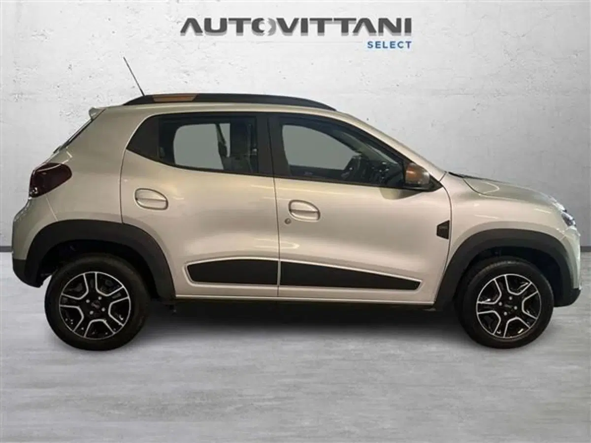 Dacia Spring usata a Como (3)
