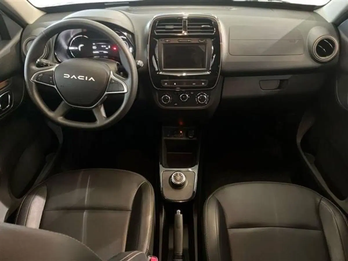 Dacia Spring usata a Como (9)