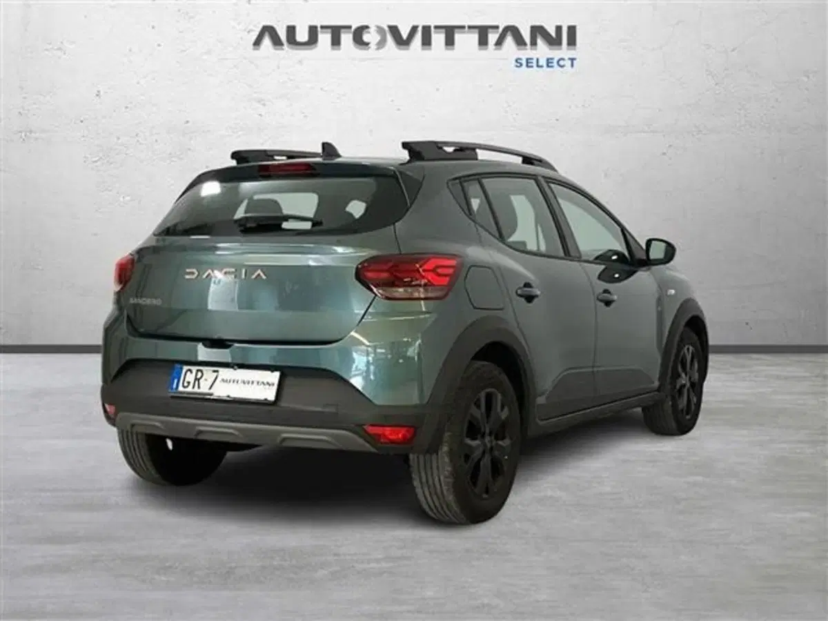 Dacia Sandero Stepway usata a Como (4)