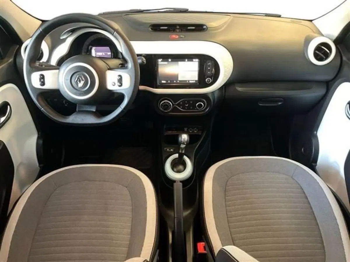 Renault Twingo usata a Como (9)