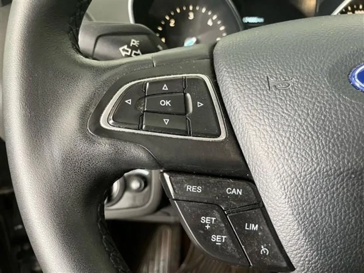 Ford Kuga usata a Como (17)