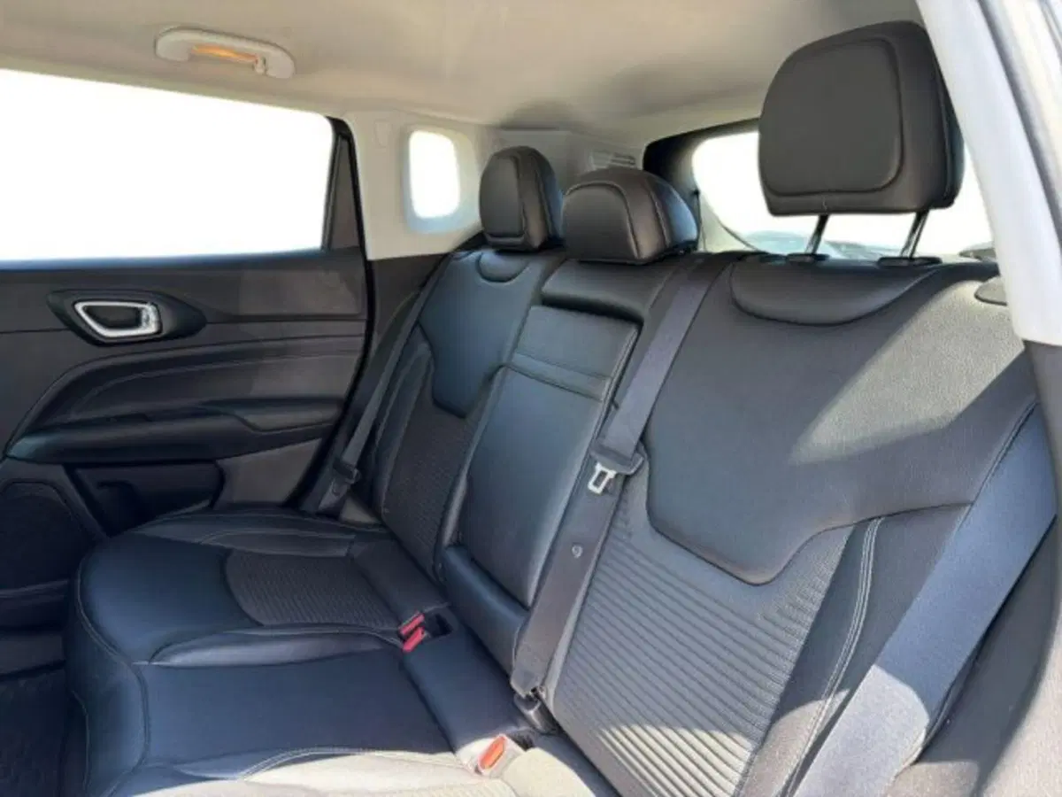 Jeep Compass usata a Lecce (15)
