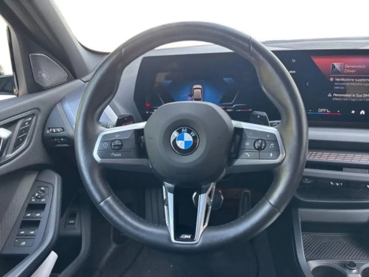 BMW Serie 1 usata a Lecce (12)