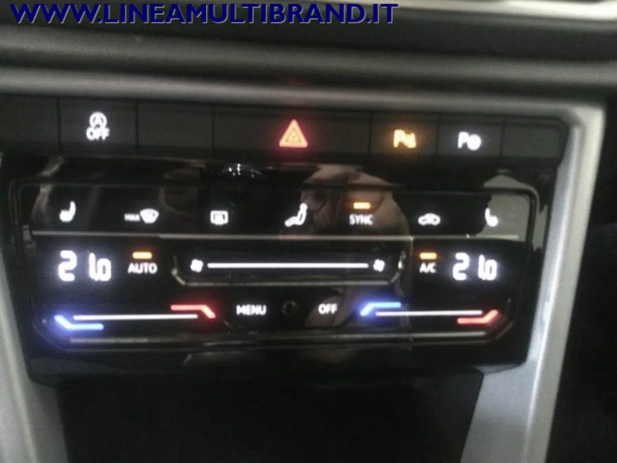 Volkswagen T-Roc usata a Piacenza (15)