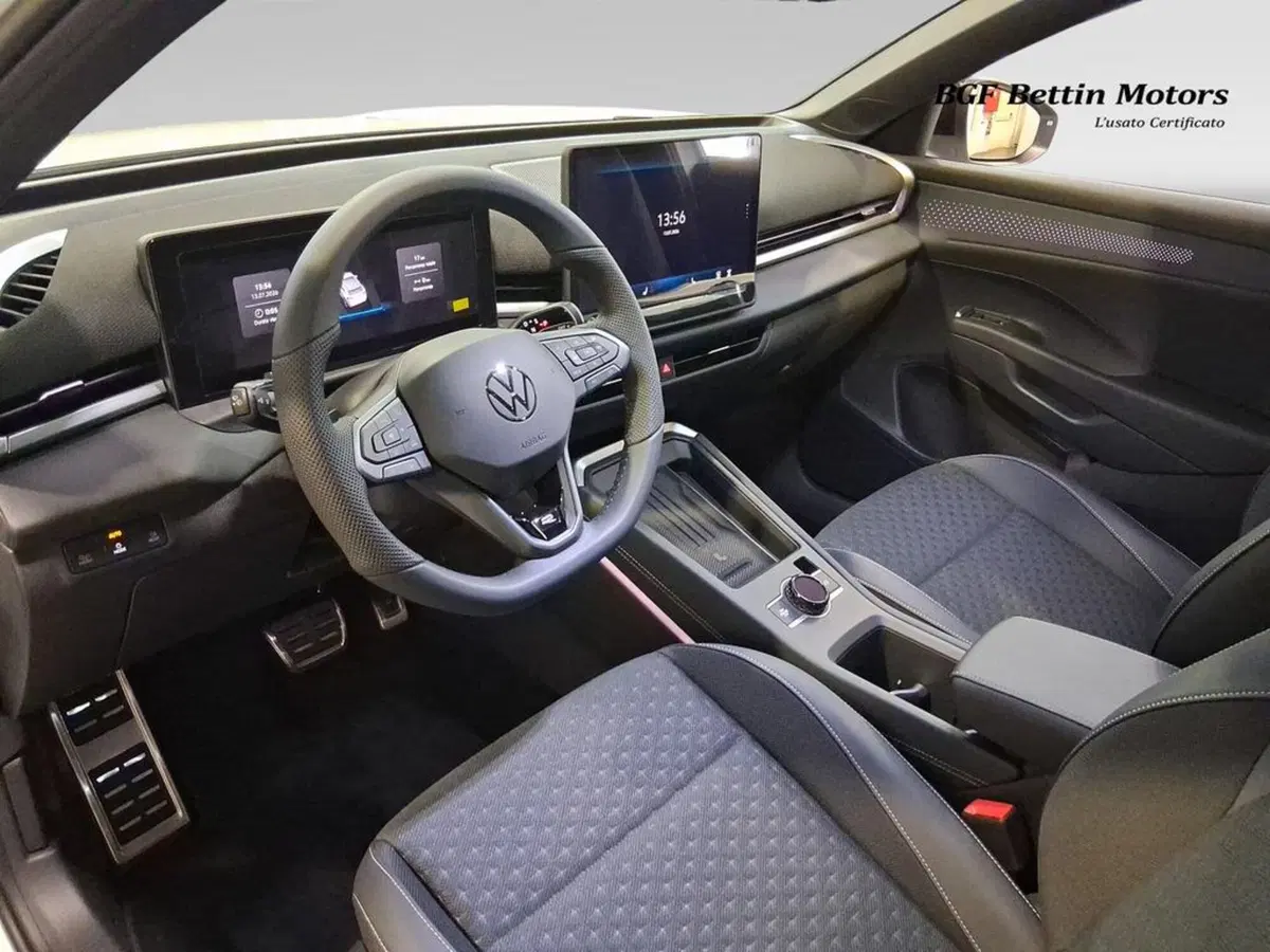 Volkswagen T-Roc nuova a Padova (12)
