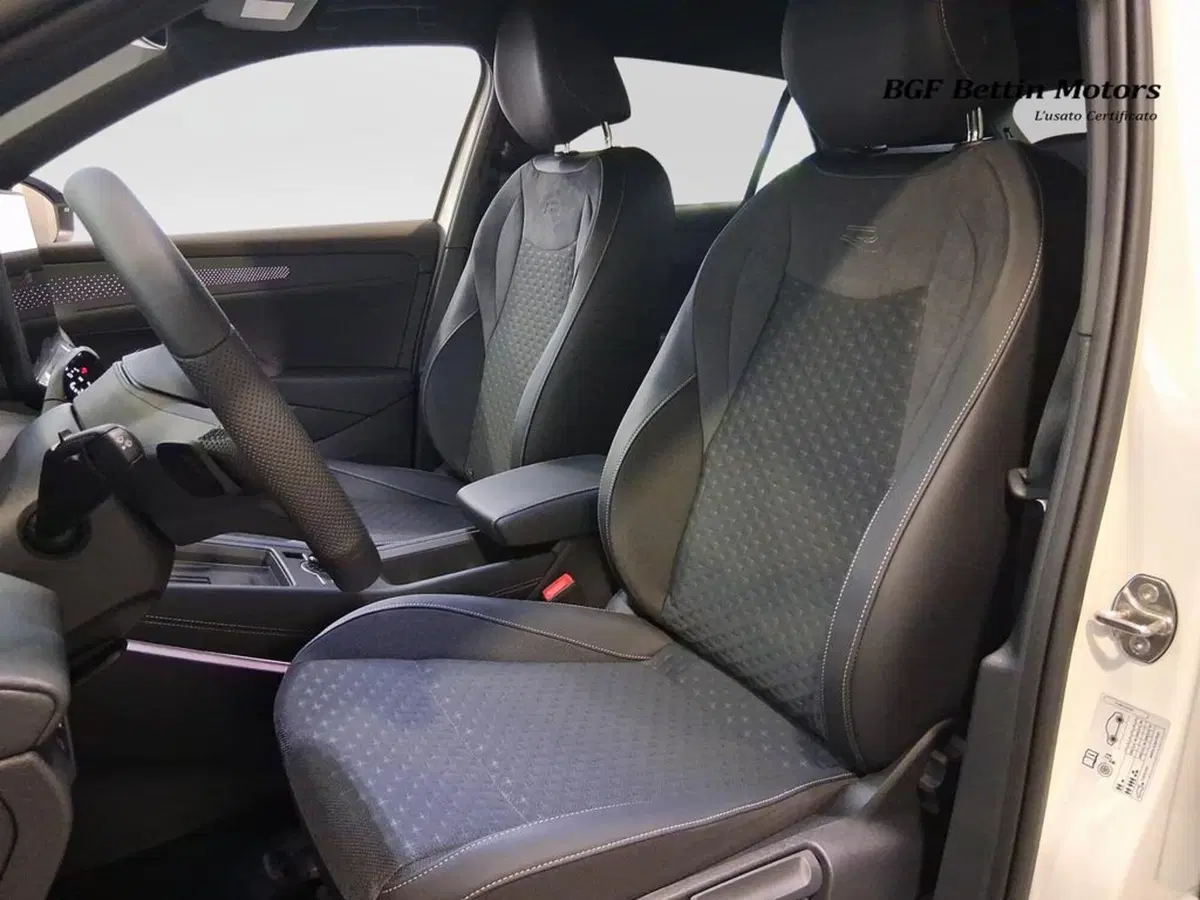 Volkswagen T-Roc nuova a Padova (13)