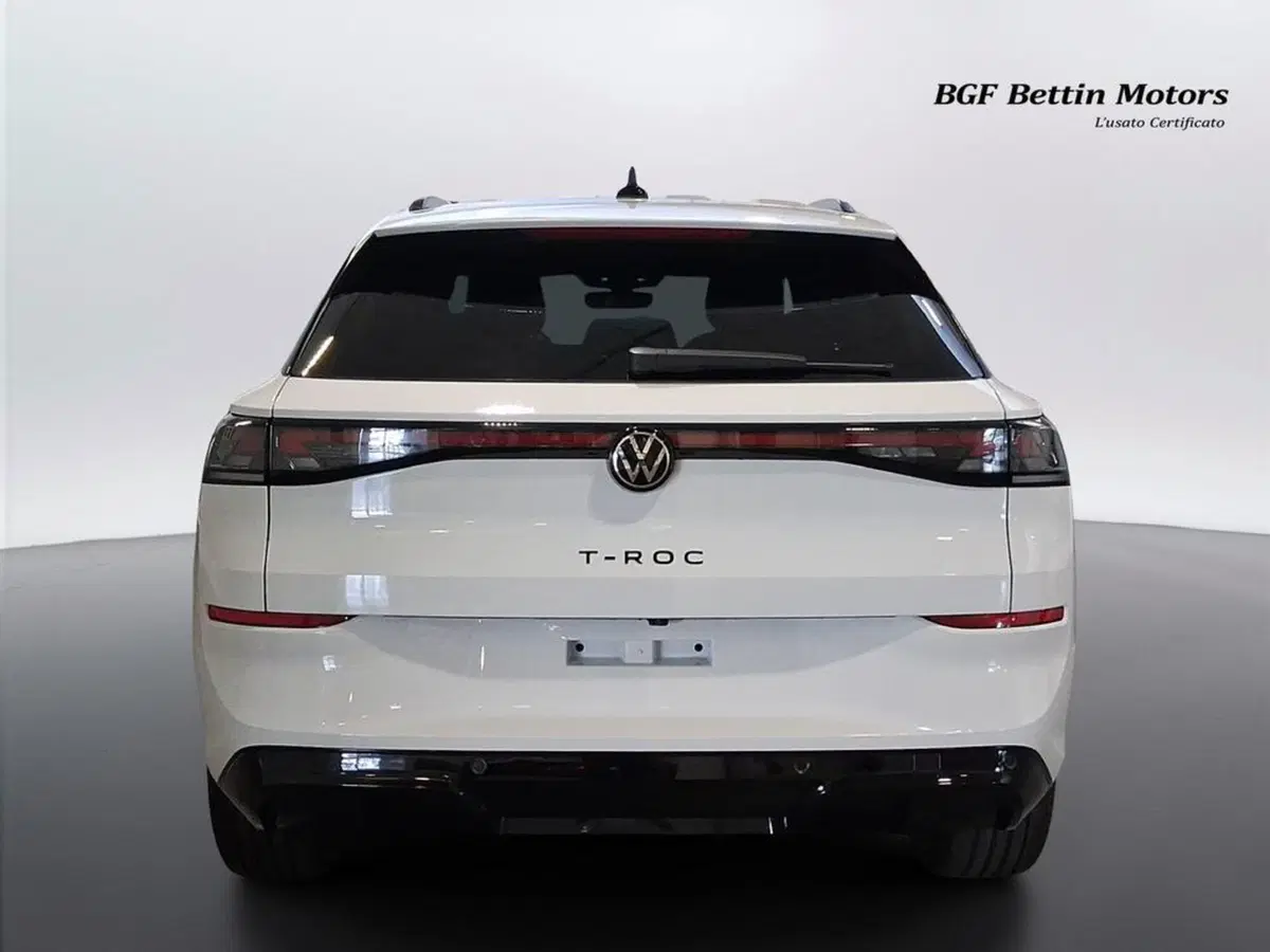 Volkswagen T-Roc nuova a Padova (8)
