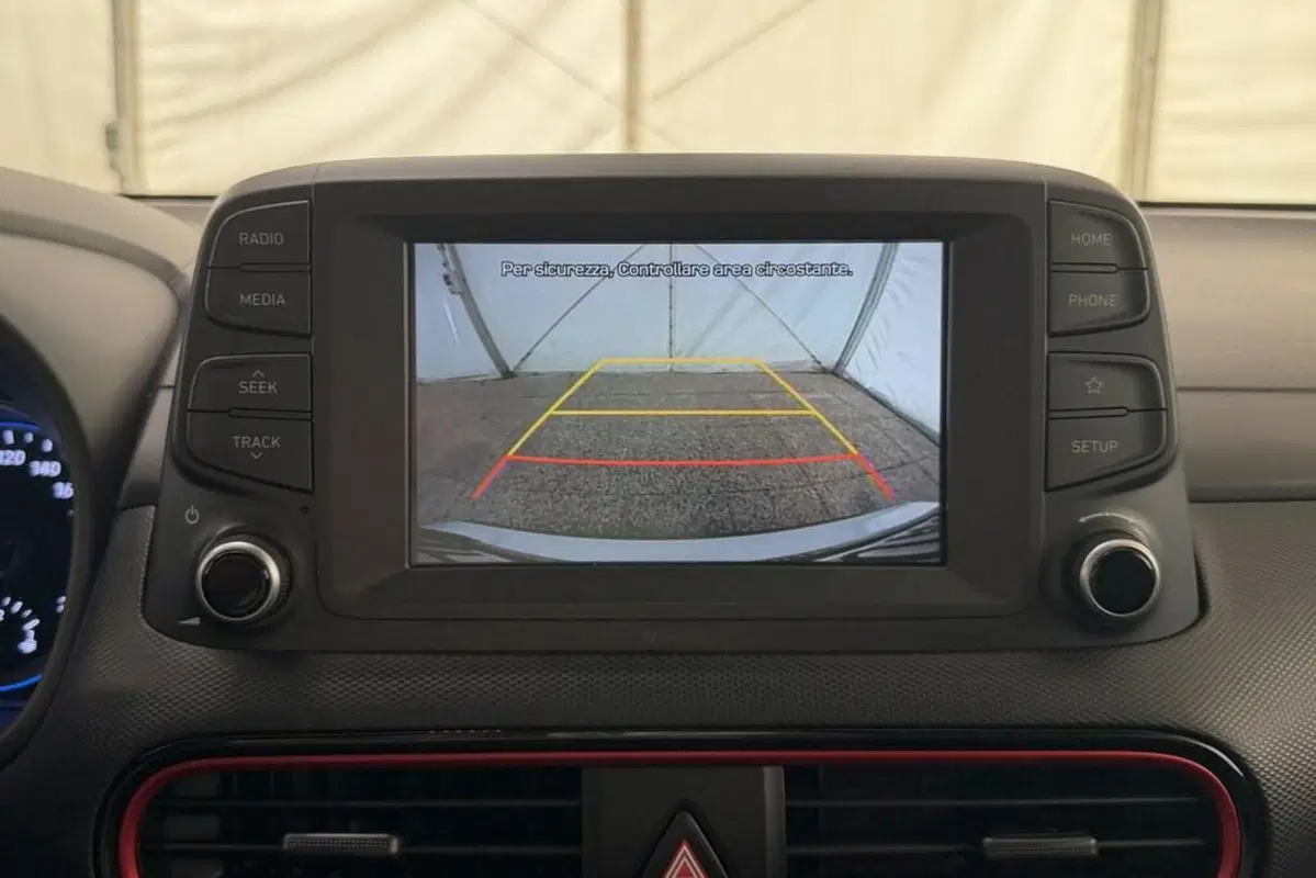 Hyundai Kona usata a Monza e Brianza (12)