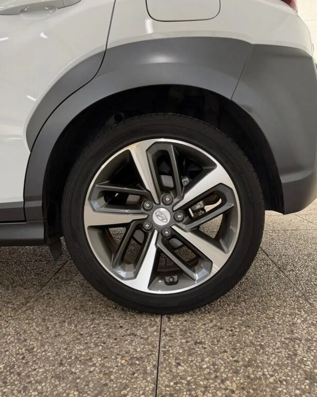 Hyundai Kona usata a Monza e Brianza (14)