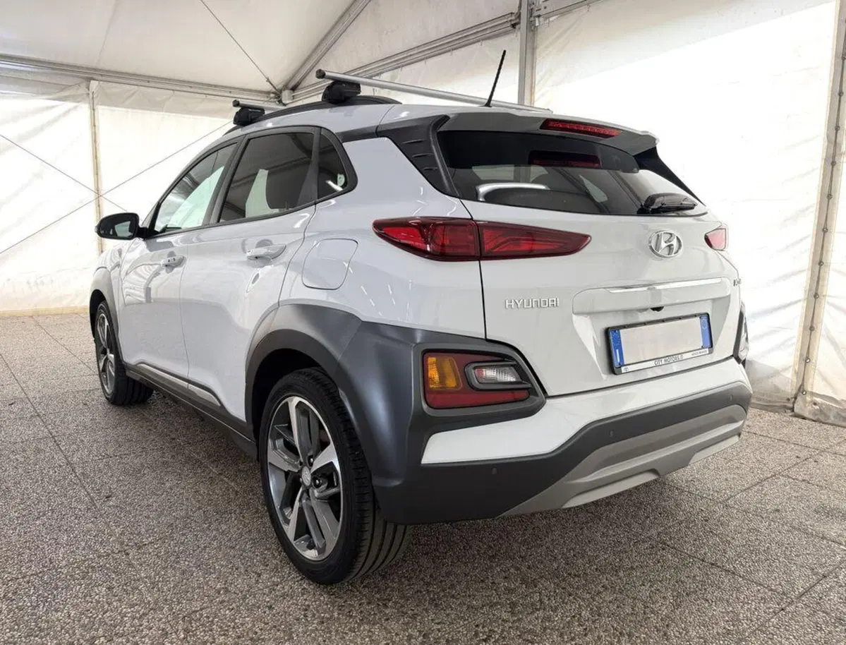 Hyundai Kona usata a Monza e Brianza (4)