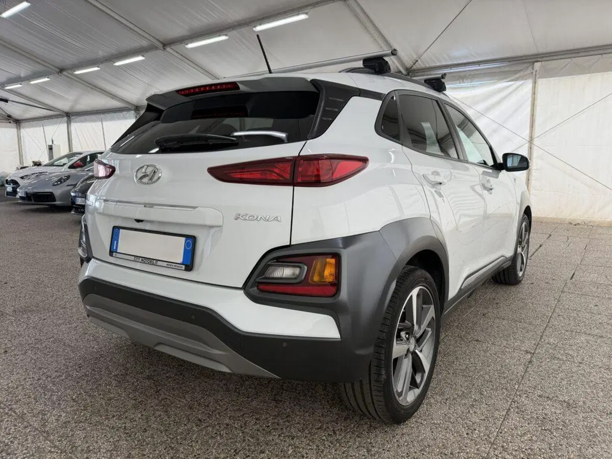 Hyundai Kona usata a Monza e Brianza (6)