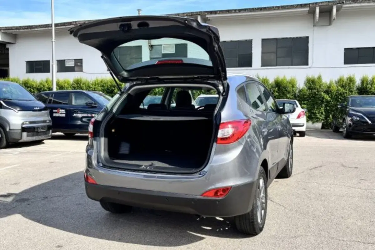 Hyundai ix35 usata a Latina (7)