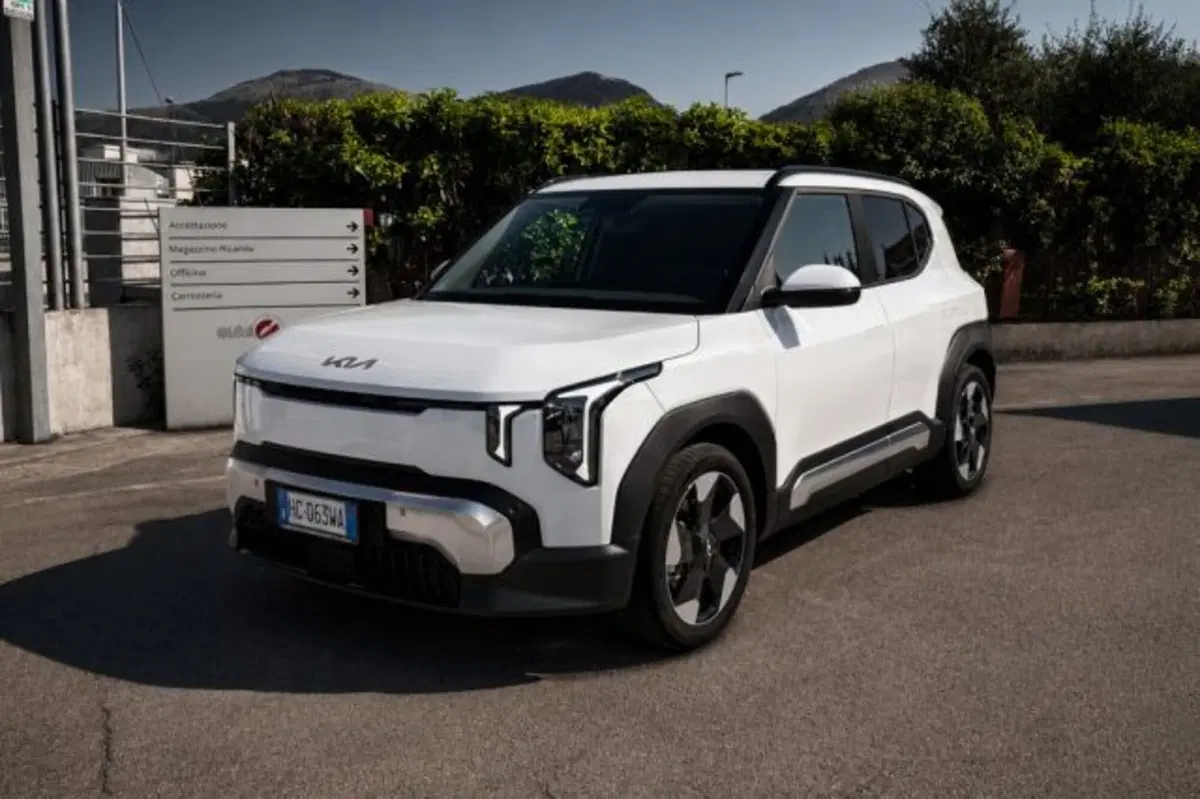 Kia EV2 usata a Latina (3)