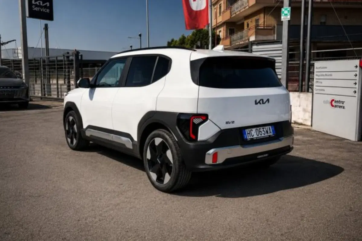 Kia EV2 usata a Latina (4)