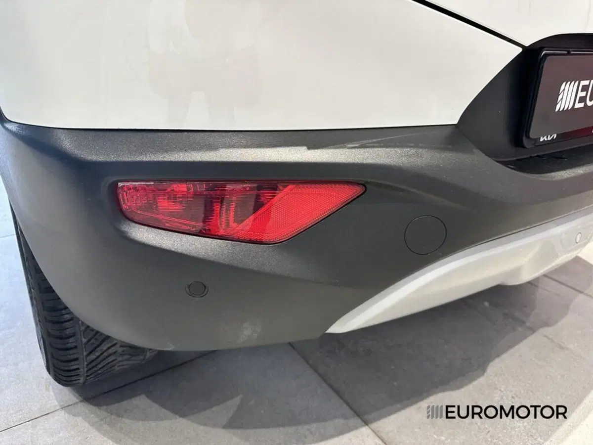 Kia Stonic usata a Bari (11)