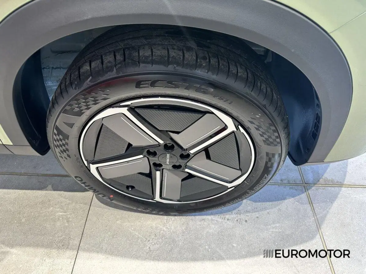Jaecoo Jaecoo 7 Super Hybrid nuova a Bari (5)