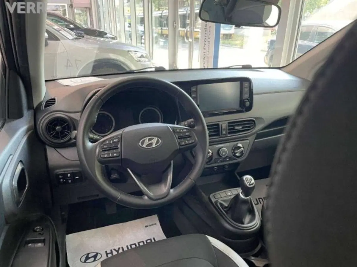 Hyundai i10 usata a Milano (4)