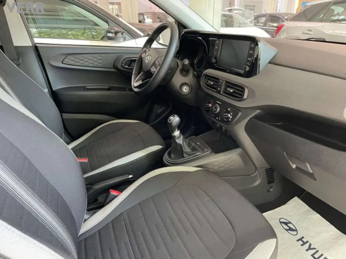 Hyundai i10 usata a Milano (5)