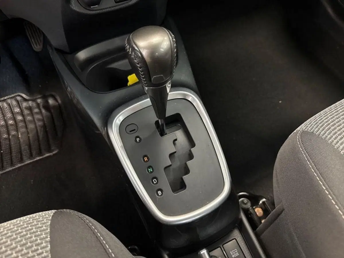 Toyota Yaris usata a Prato (17)