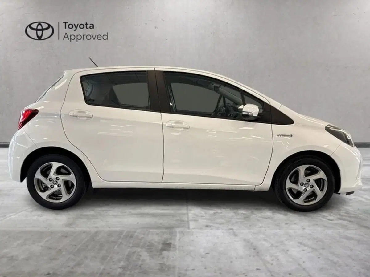 Toyota Yaris usata a Prato (5)