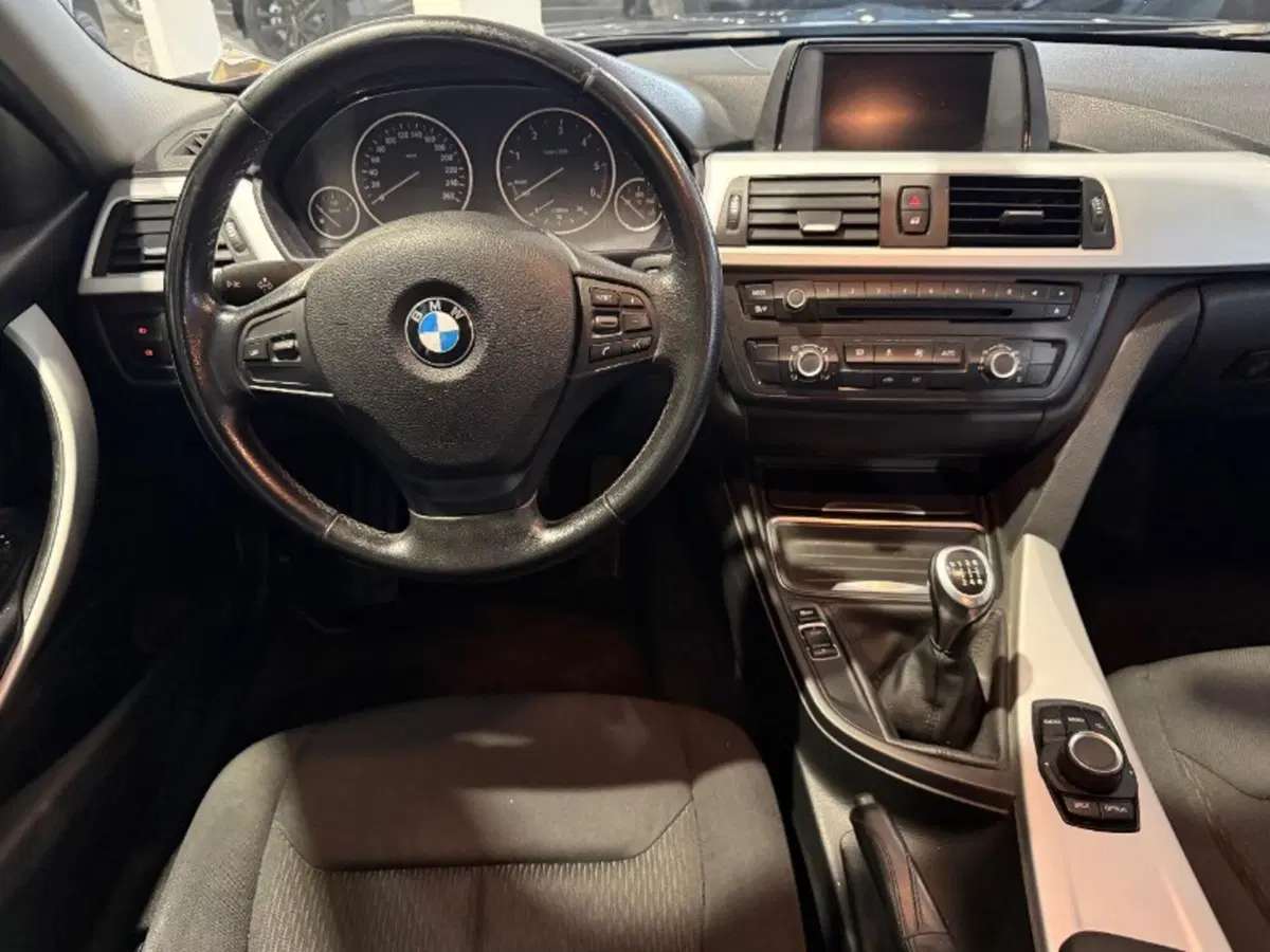 BMW Serie 3 Touring usata a Firenze (9)