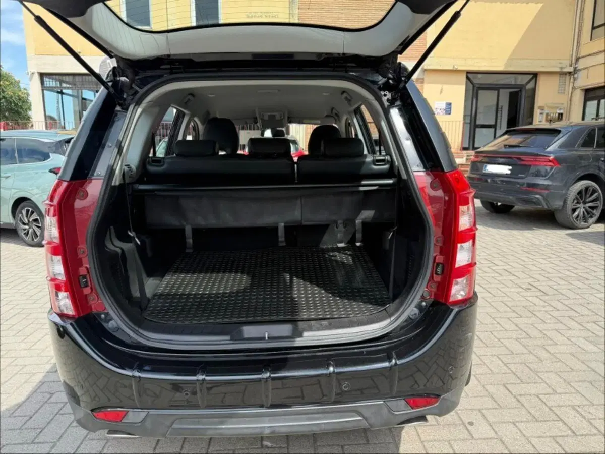 Mahindra XUV500 usata a Firenze (11)