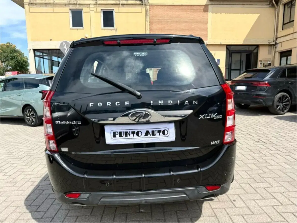 Mahindra XUV500 usata a Firenze (5)
