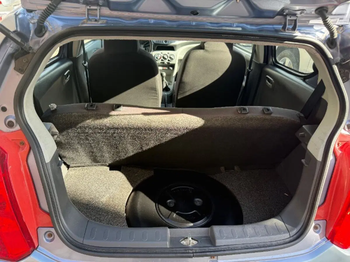 Nissan Pixo nuova a Firenze (13)