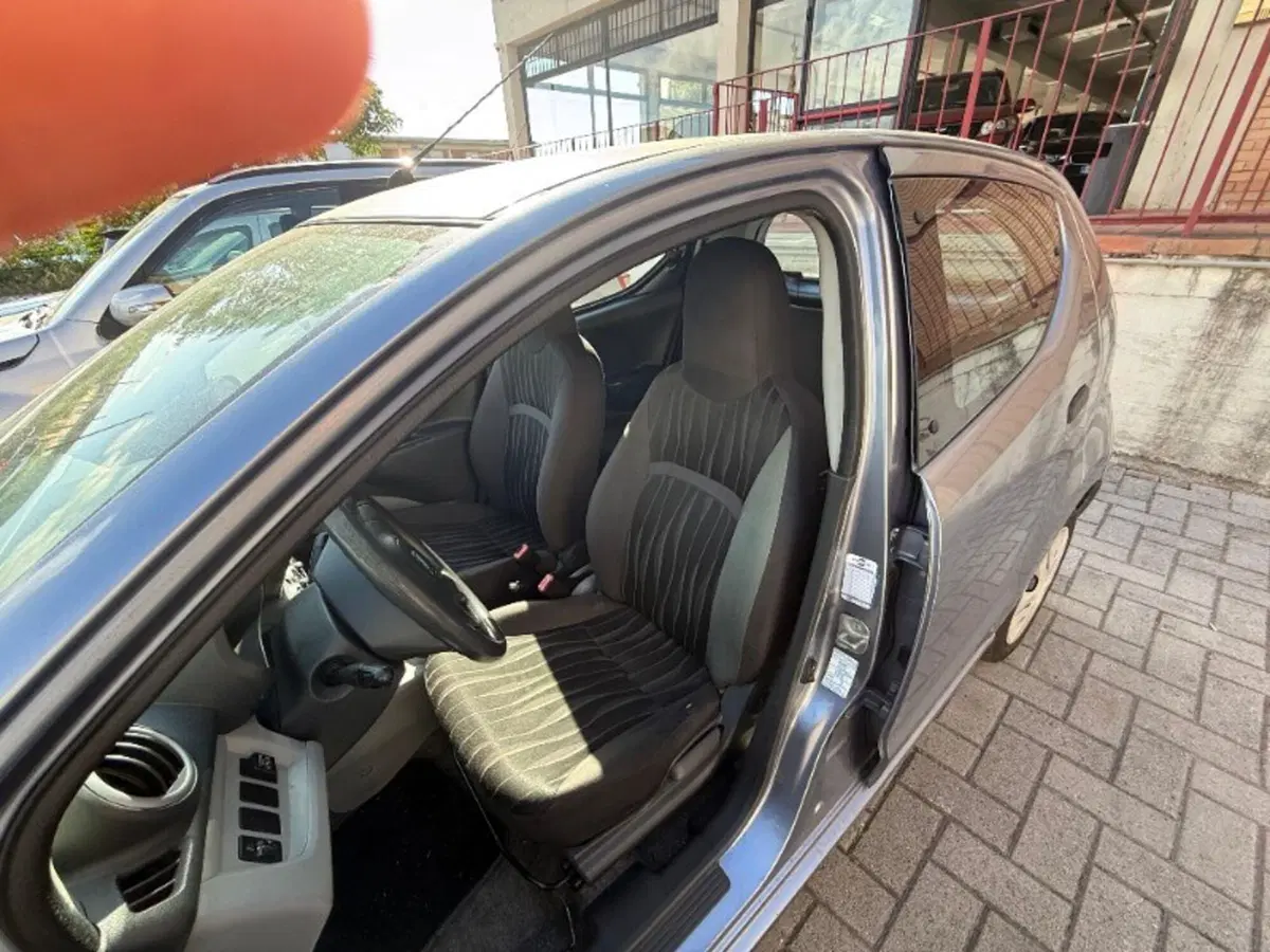 Nissan Pixo nuova a Firenze (8)