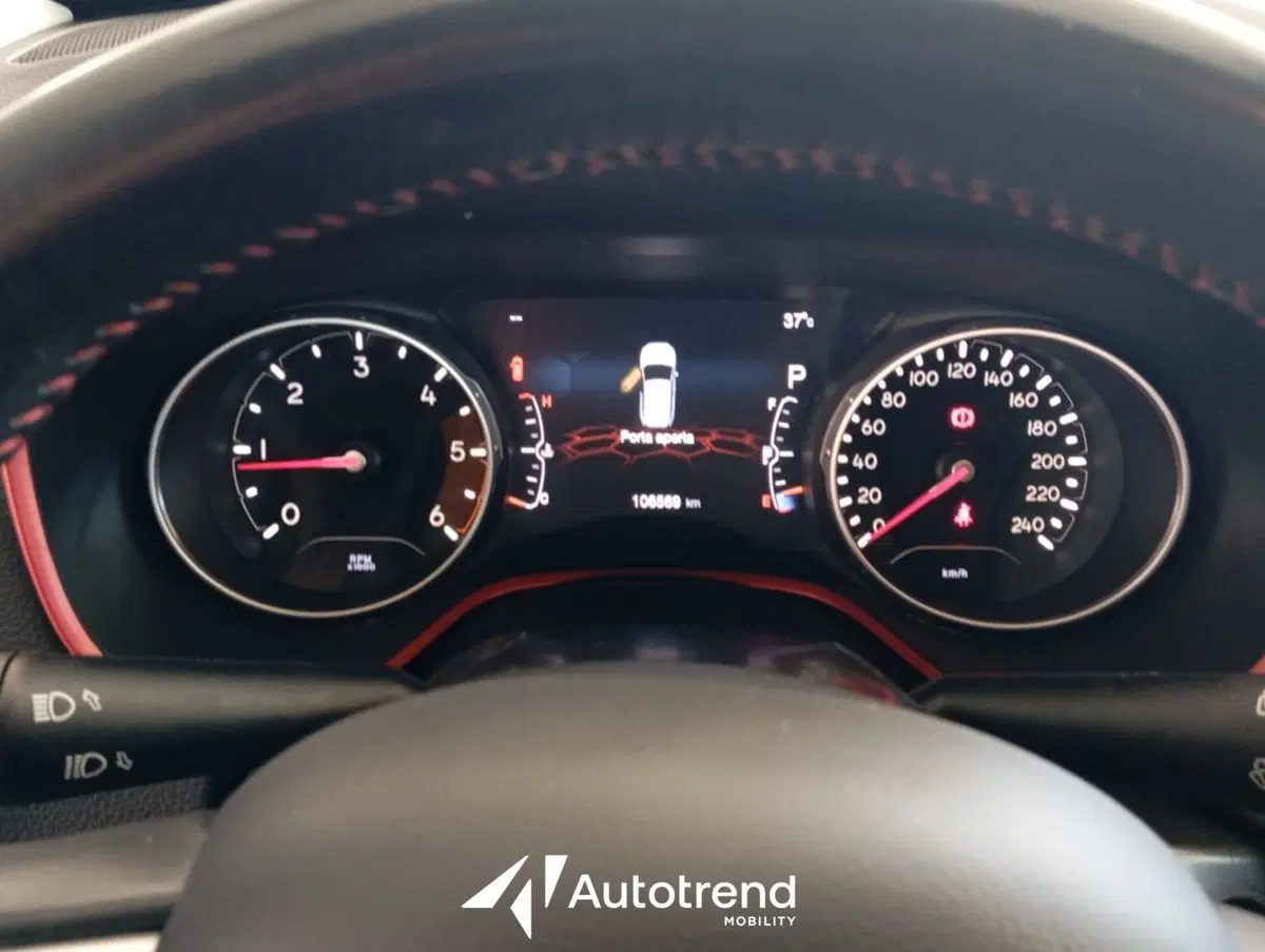 Jeep Compass usata a Bari (11)
