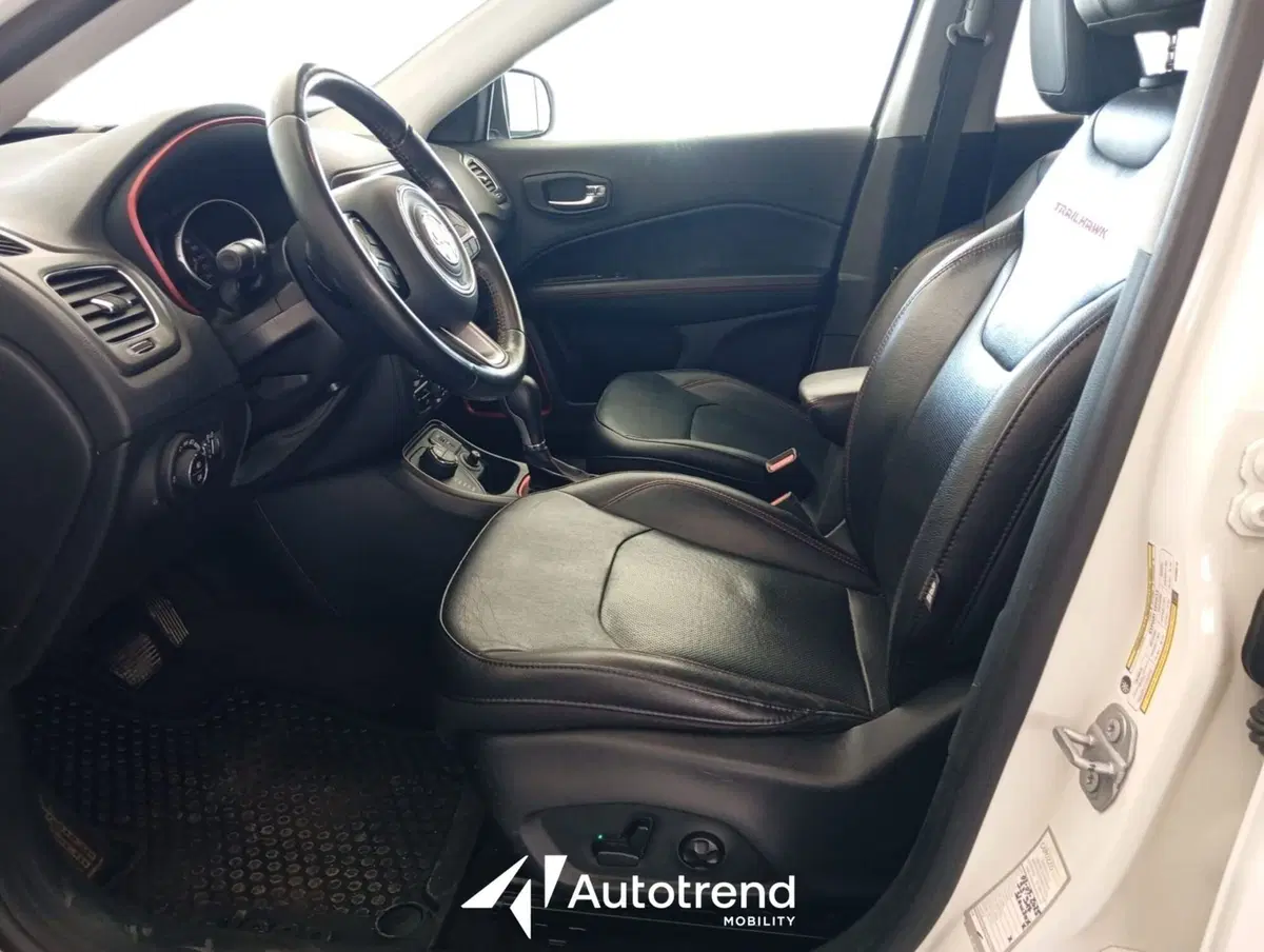 Jeep Compass usata a Bari (6)