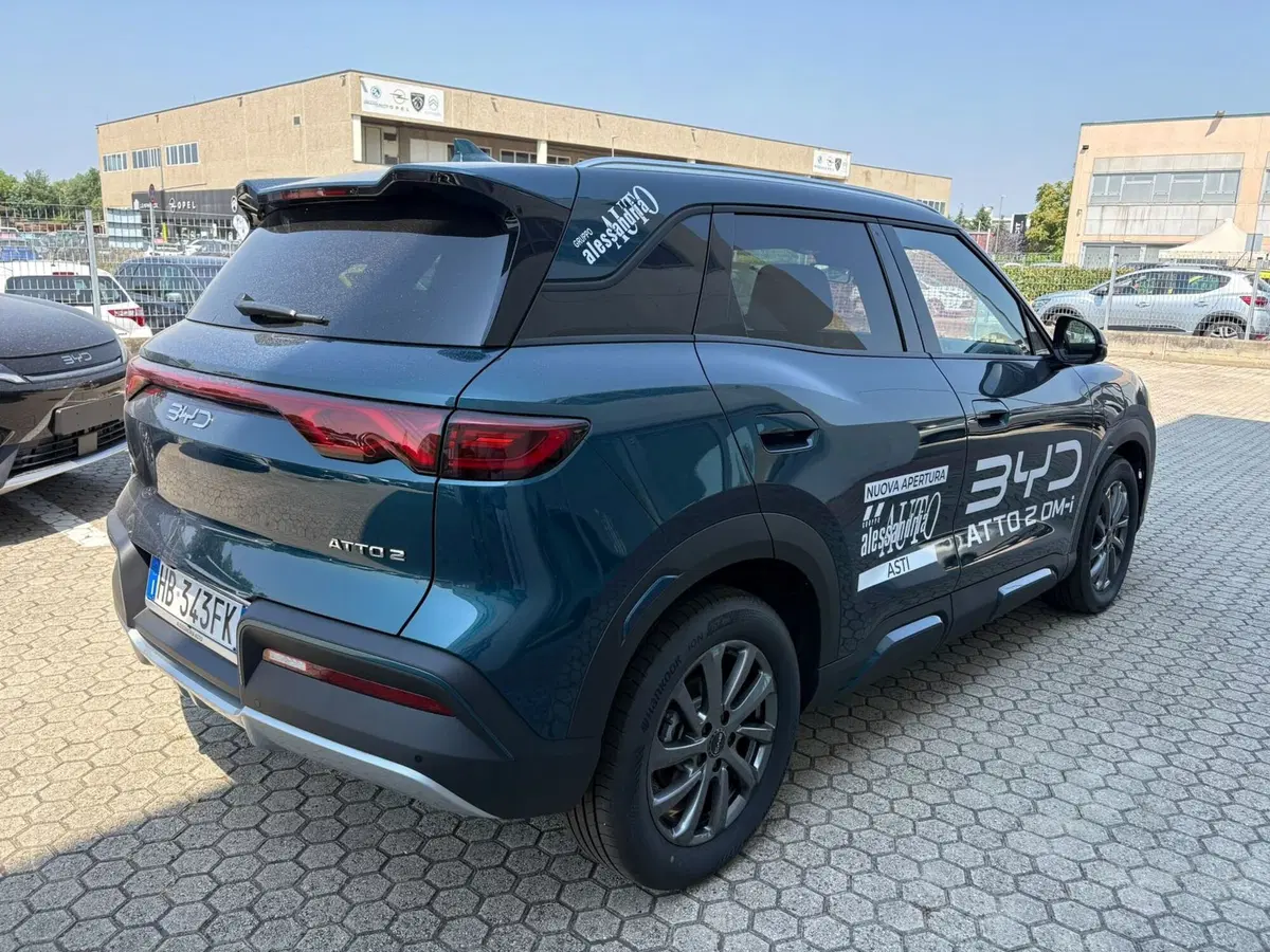Byd Atto 2 DM-i usata a Alessandria (3)