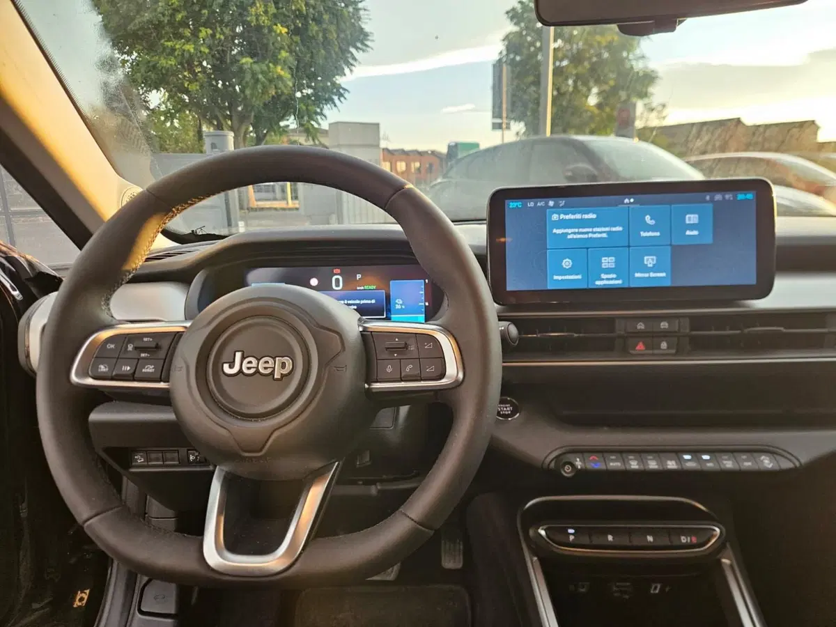 Jeep Avenger usata a Alessandria (12)