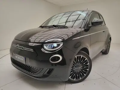 Fiat 500 Cabrio La Prima Cabrio 42 kWh del 2021 usata a Erba
