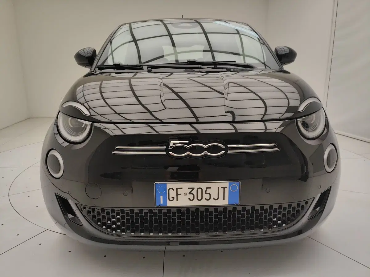 Fiat 500 Cabrio usata a Como (2)