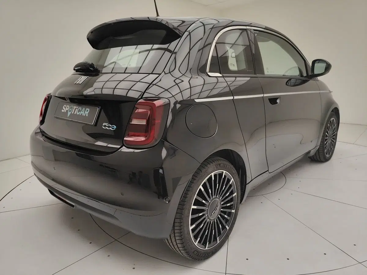 Fiat 500 Cabrio usata a Como (6)
