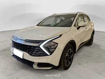 Kia Sportage 1.6 crdi mhev Business dct del 2022 usata a Sala Consilina
