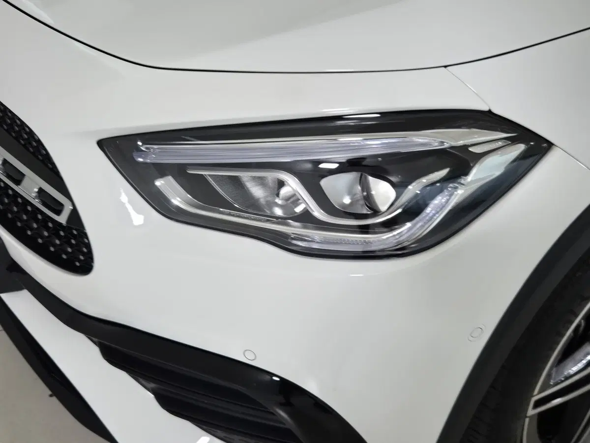 Mercedes-Benz GLA SUV usata a Torino (18)