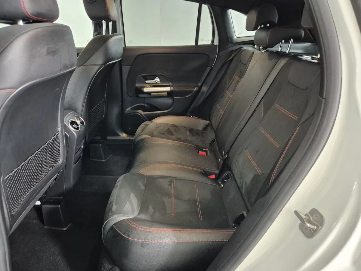 Mercedes-Benz GLA SUV usata a Torino (7)