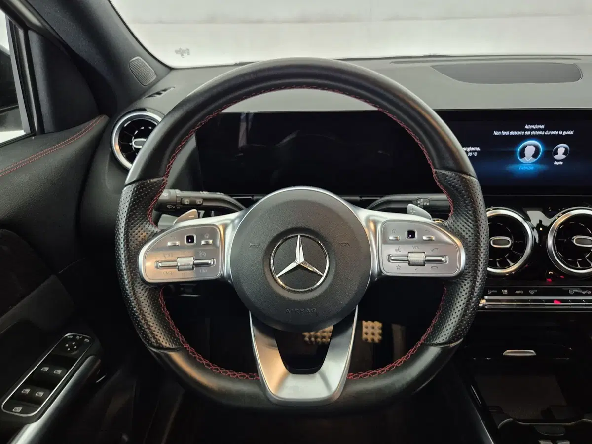 Mercedes-Benz GLA SUV usata a Torino (9)