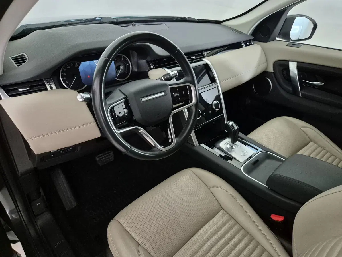 Land Rover Discovery Sport usata a Torino (15)