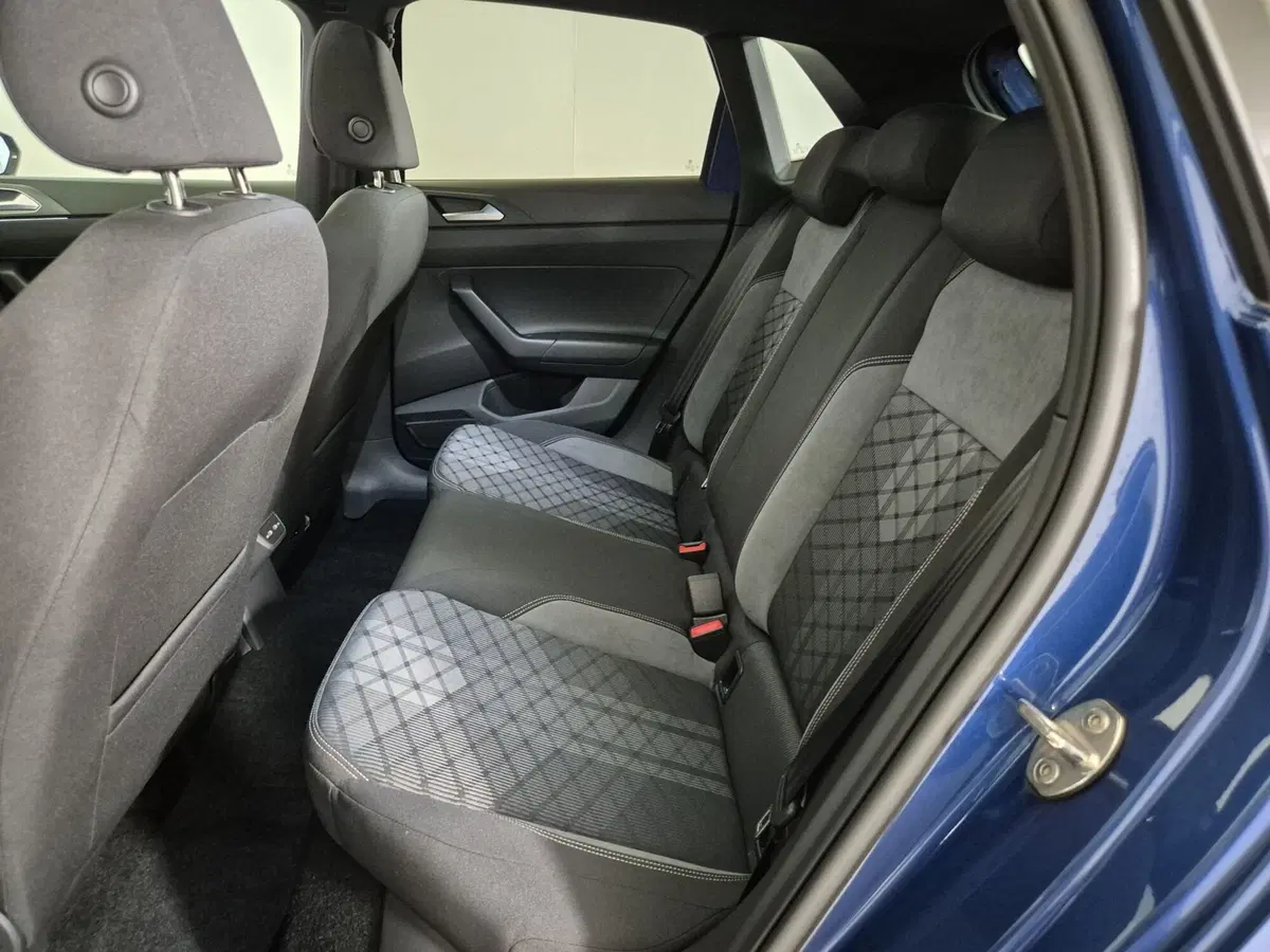 Volkswagen Polo usata a Torino (7)