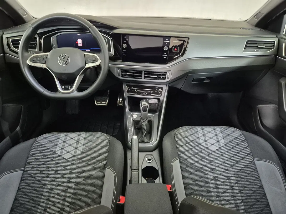 Volkswagen Polo usata a Torino (8)