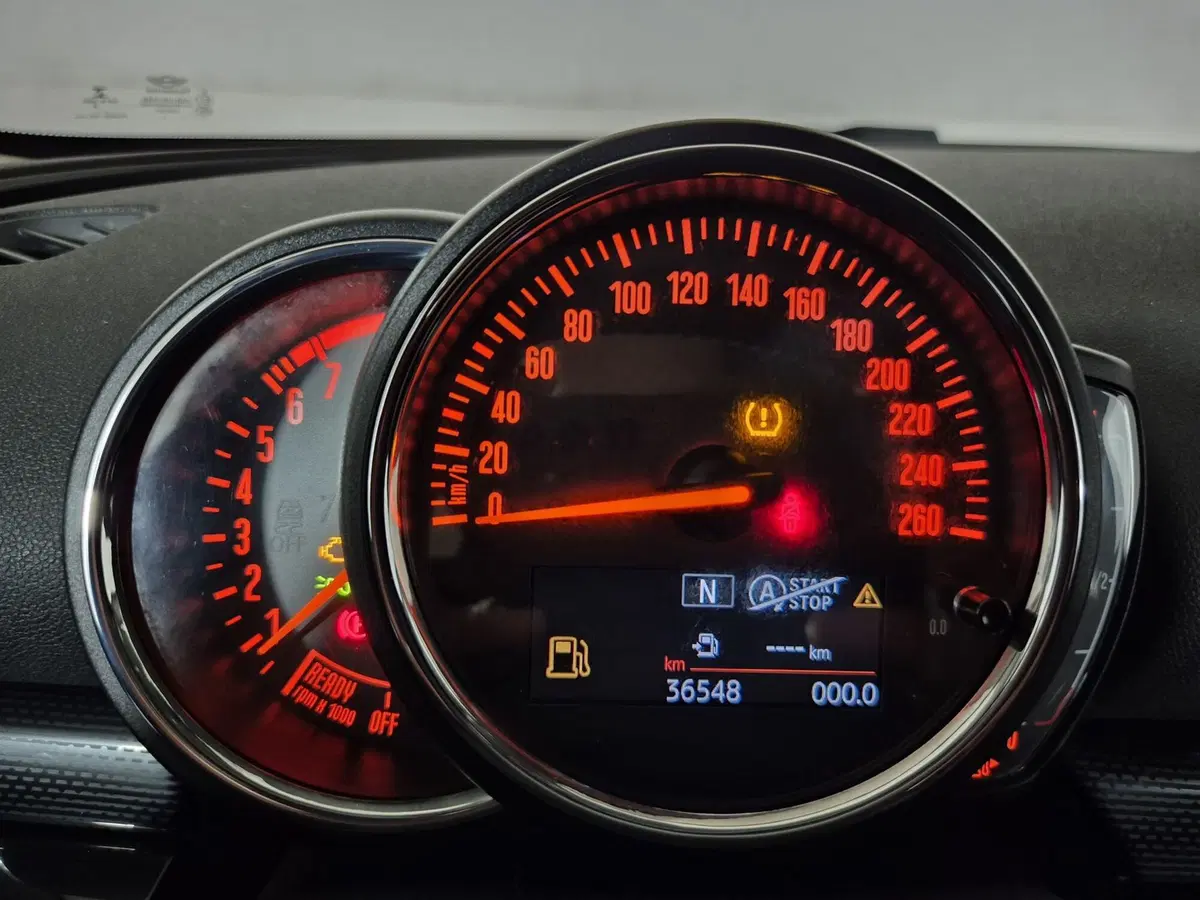 MINI Mini Clubman usata a Torino (16)