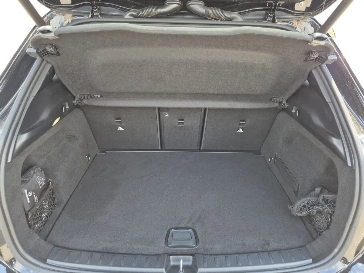 Mercedes-Benz GLA SUV usata  (12)