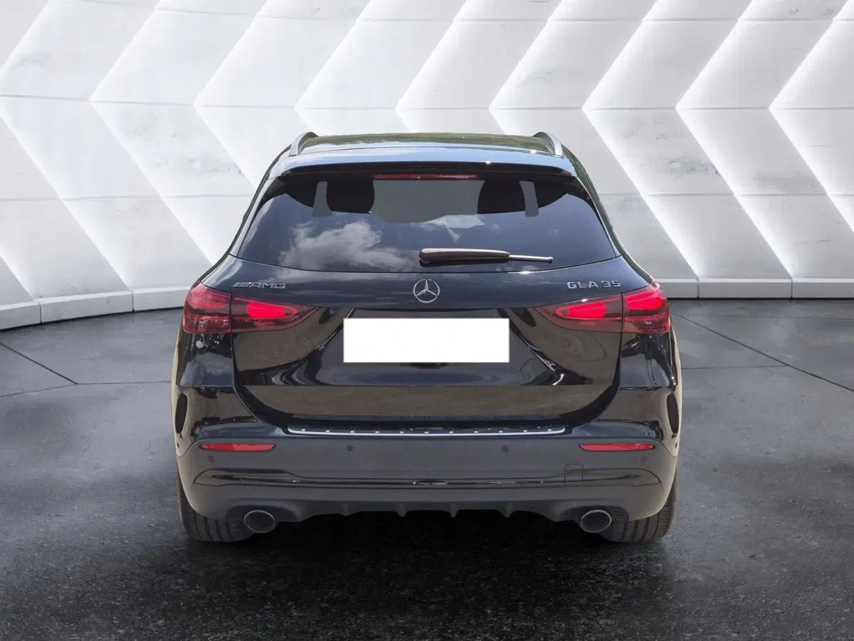 Mercedes-Benz GLA SUV usata  (3)