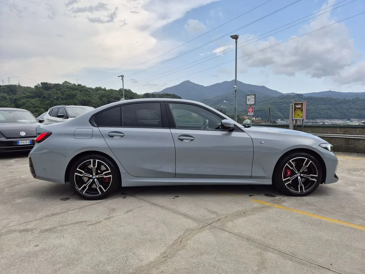 BMW Serie 3 usata  (5)