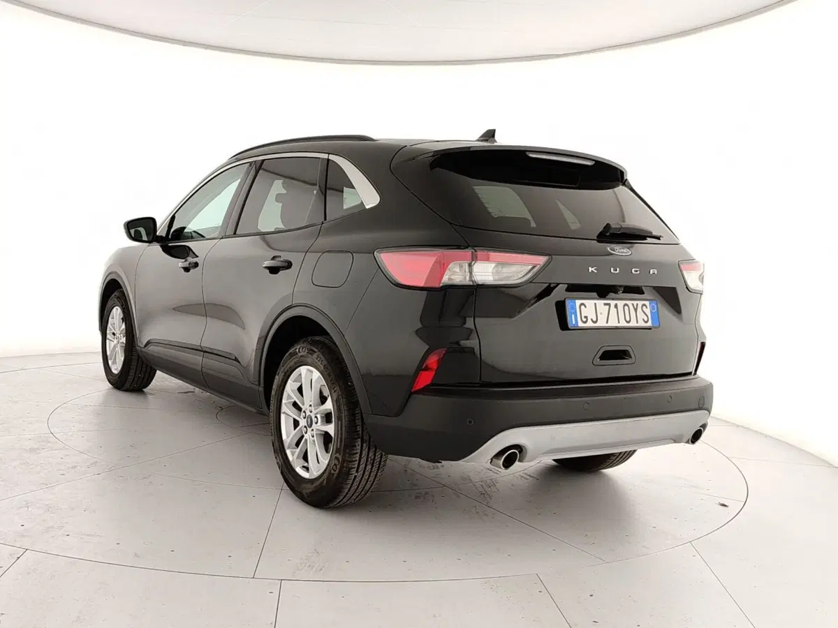 Ford Kuga usata a Caserta (4)