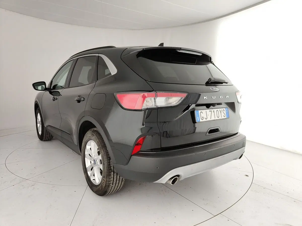 Ford Kuga usata a Caserta (9)